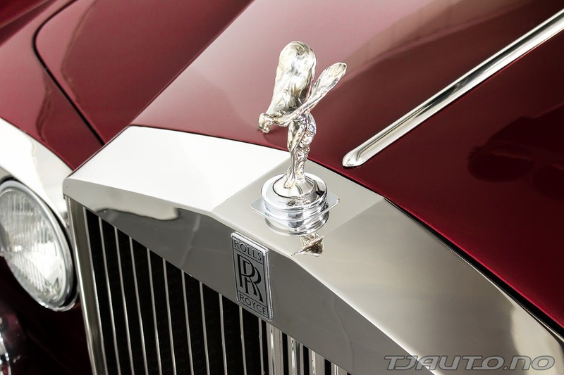 Illustration for article titled I Would Buy This Modified 1974 Rolls-Royce Silver Shadow For $113,000, Sure